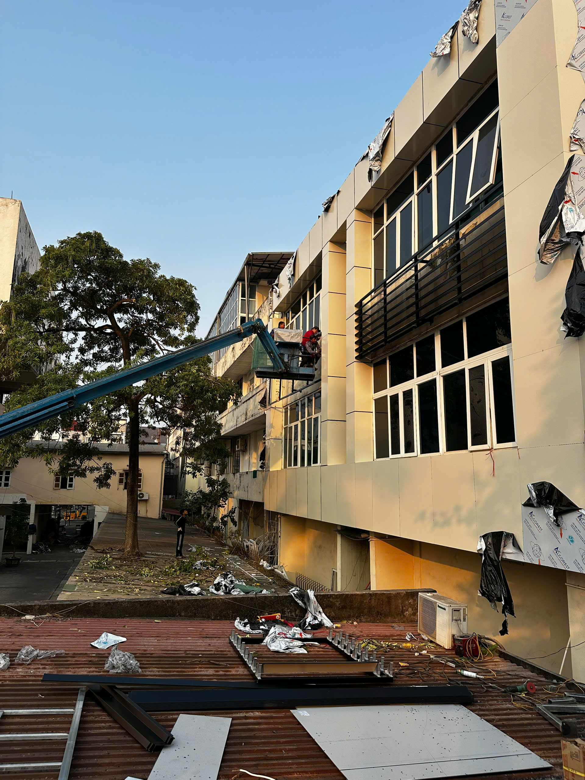 Báo Giá Thi Công Alu Mới Nhất 2026